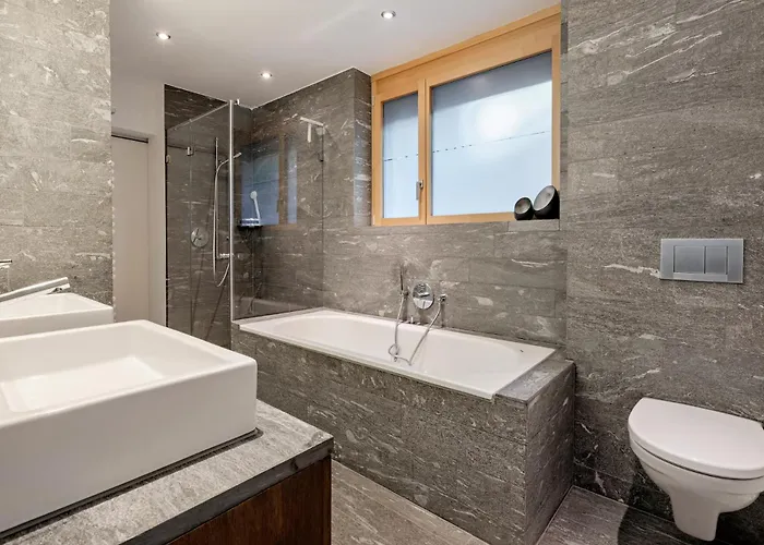 Raetia Nana Lägenhet *