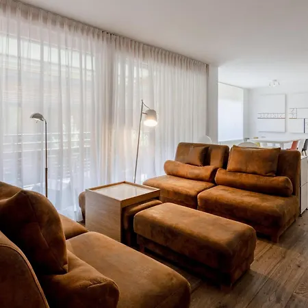 Raetia Nana * 阿罗萨